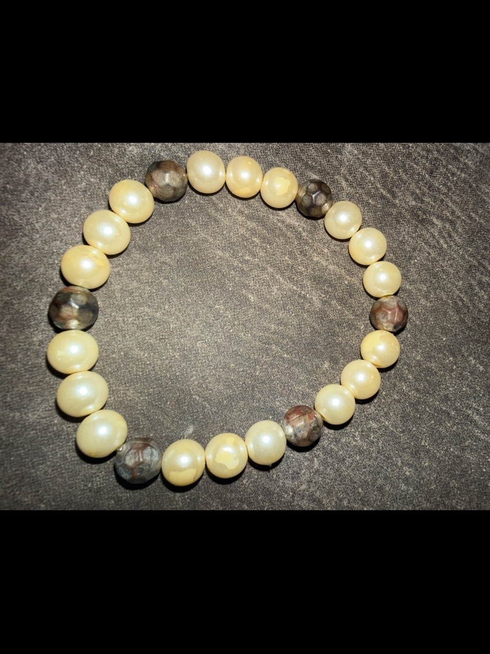 Pearl and Faceted Stone Stretch Bracelet in Cream and Brown